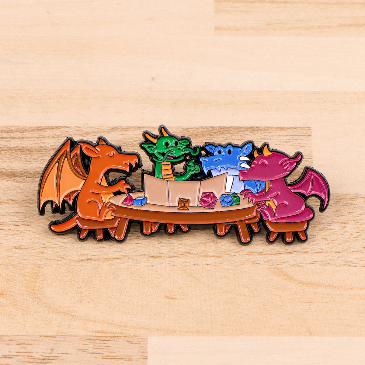 Women Accessories Picture - Jeu dés émail broche Dragon Badges